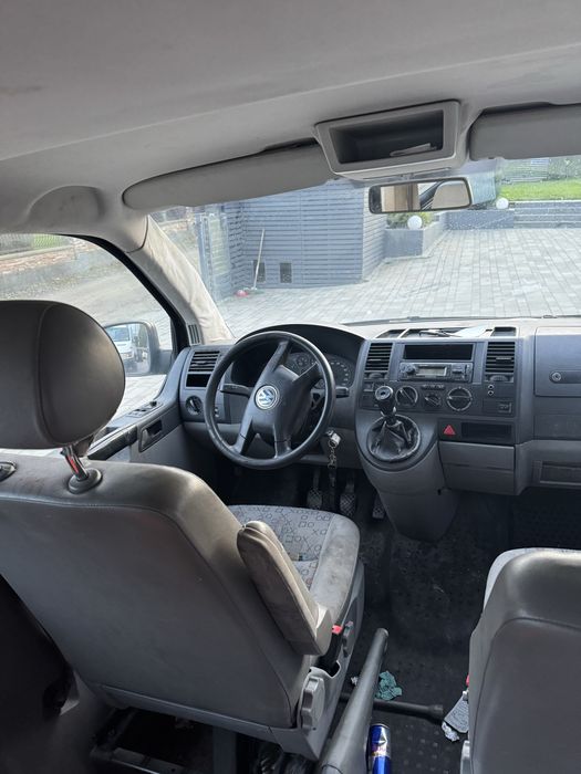 Vw caravelle 1.9tdi klima dluga czarny metalik zamiana