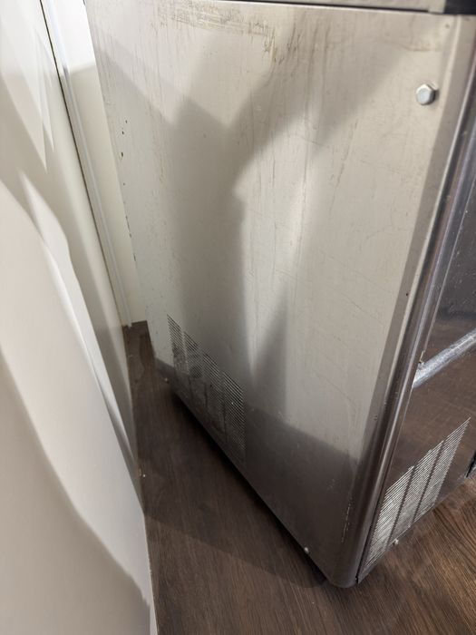 Льодогенератор 45 кілограм на добу NordCap