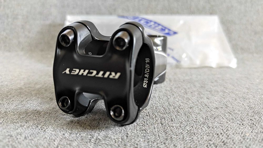 Вынос Ritchey WCS C220 Carbon Matrix (90мм, 100мм): 3 000