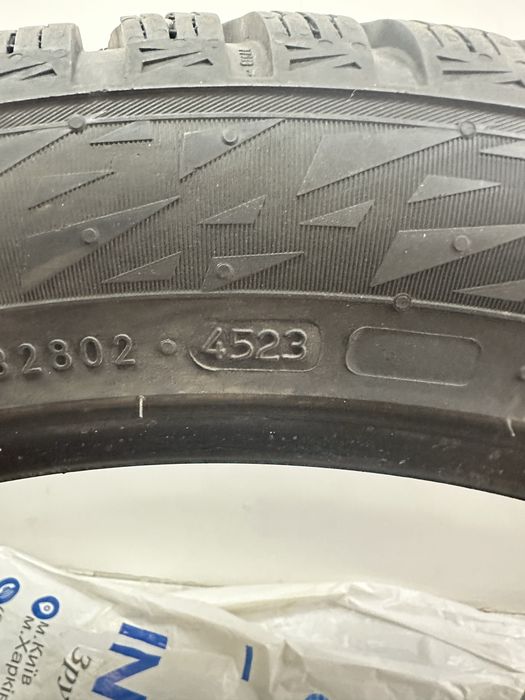 Пара шин NOKIAN SNOWPROOF 2 SUV  255/45/20 105 v xl