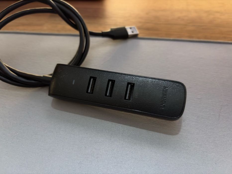 Hub USB UGREEN 4x USB 0.25m