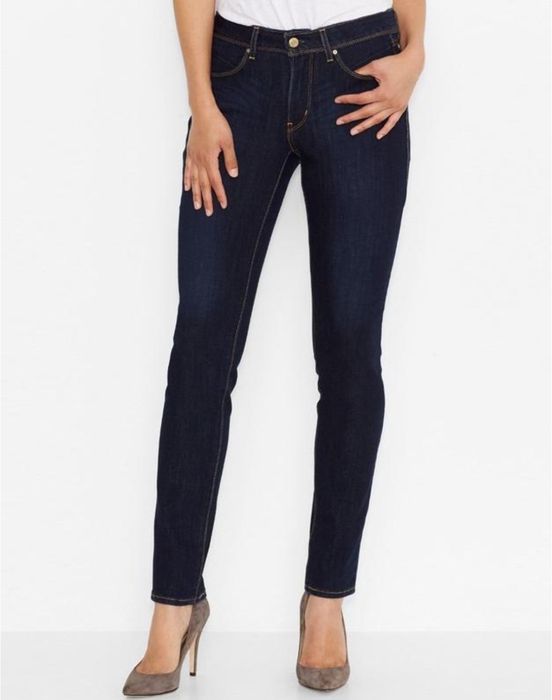 Джинси levis classic rise slight curve