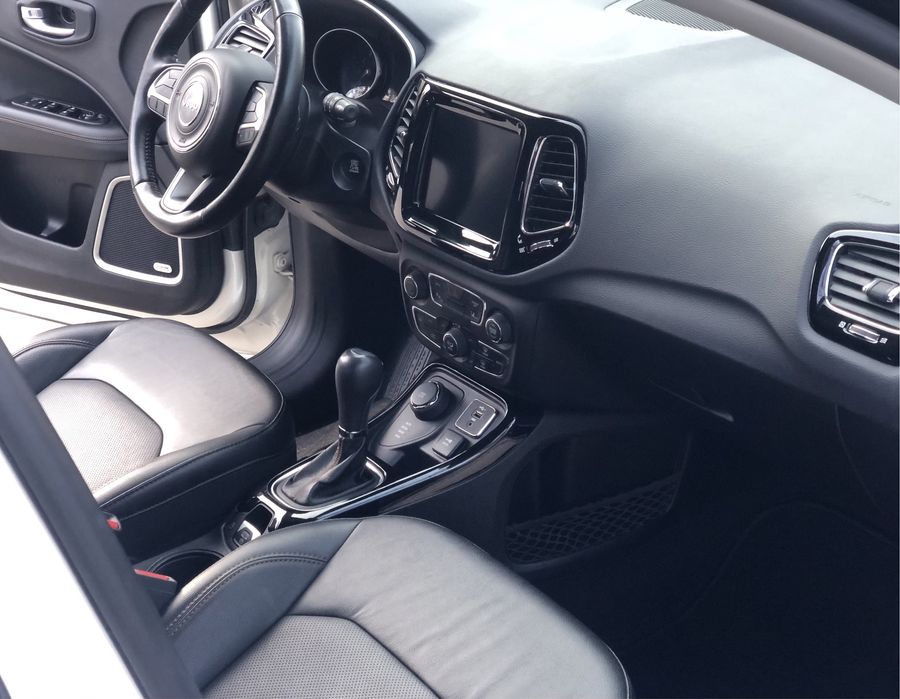 Jeep compass 2020 limited +