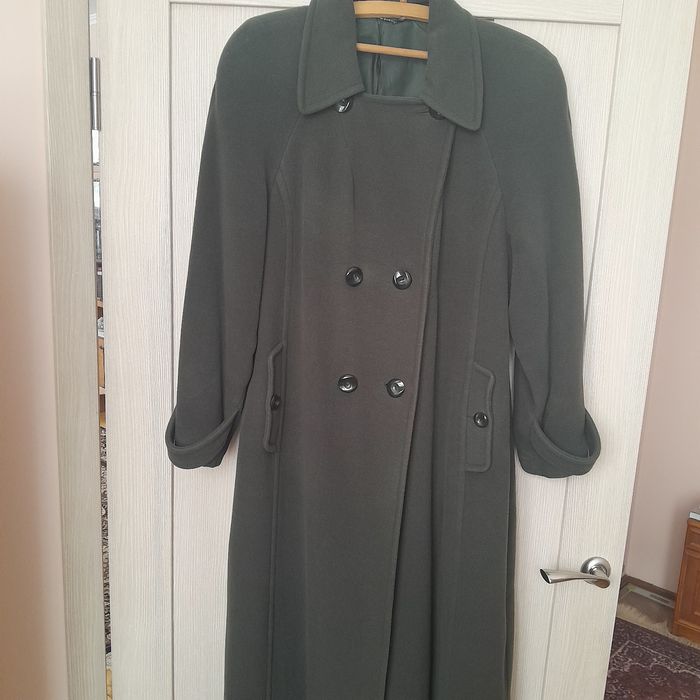 Півпальто жін.52-54р.