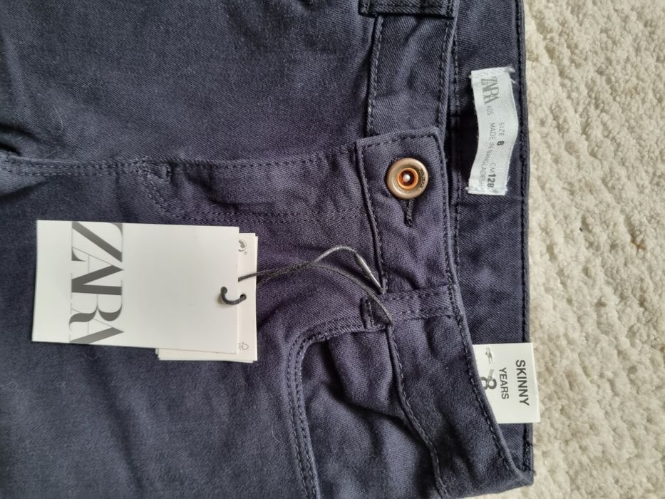 Продам новые джинсы Zara