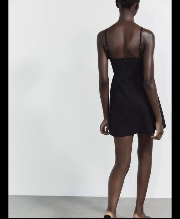 Сукня чорна Zara