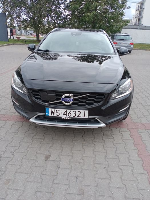 Volvo V60 cross country T5