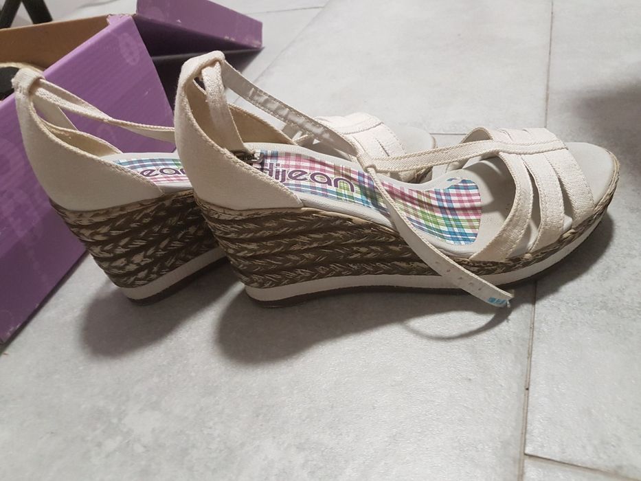 Buty Koturny 38 wysokie