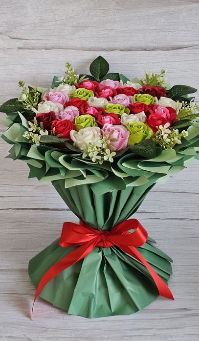 Bukiet z różyczek mydlanych