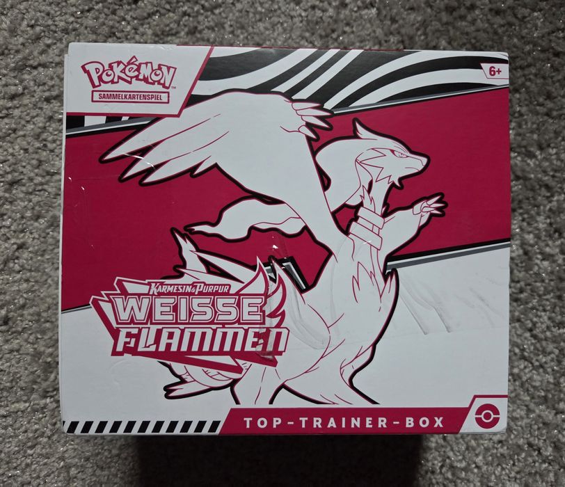 Pokémon Top Trainer-Box Karmesin & Purpur