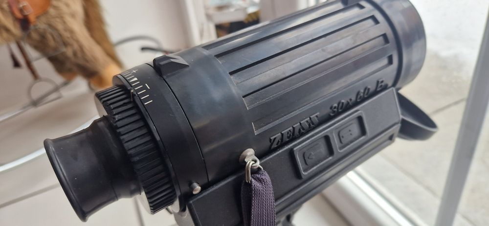 Teleskop - Luneta  ZEISS 30X60 B