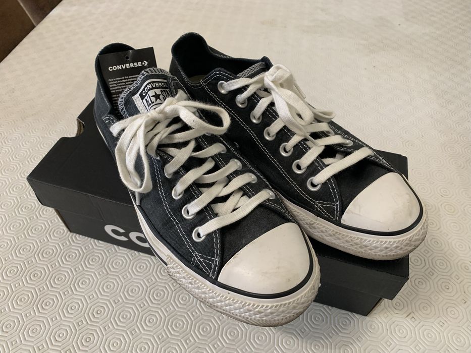 Vendo Converse Preto