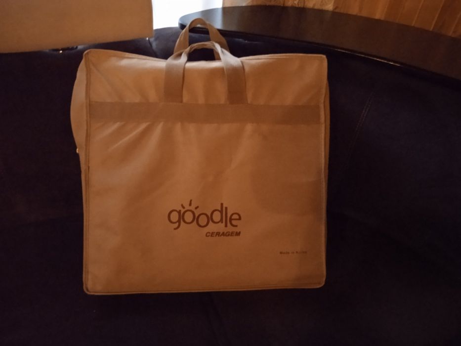 Продам  масажер новий