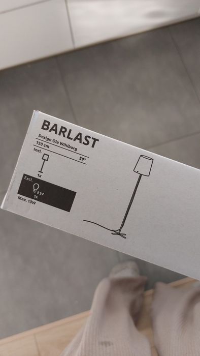 Lampa z ikei, rozkręcana