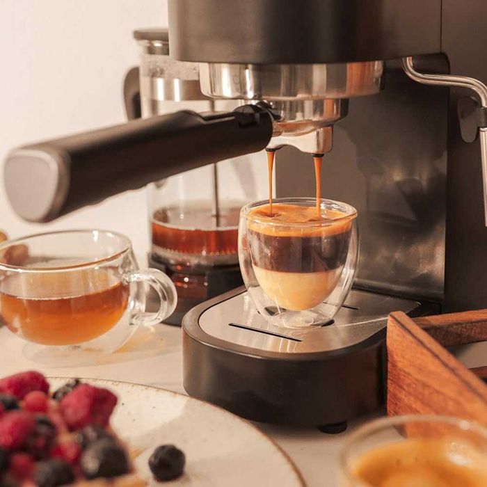 кавоварка Еспресо-машина Cecotec Cafelizzia Fast Pro. 1350 Вт