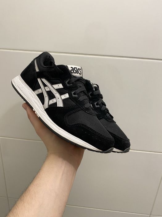 ASICS At Lyte Classic