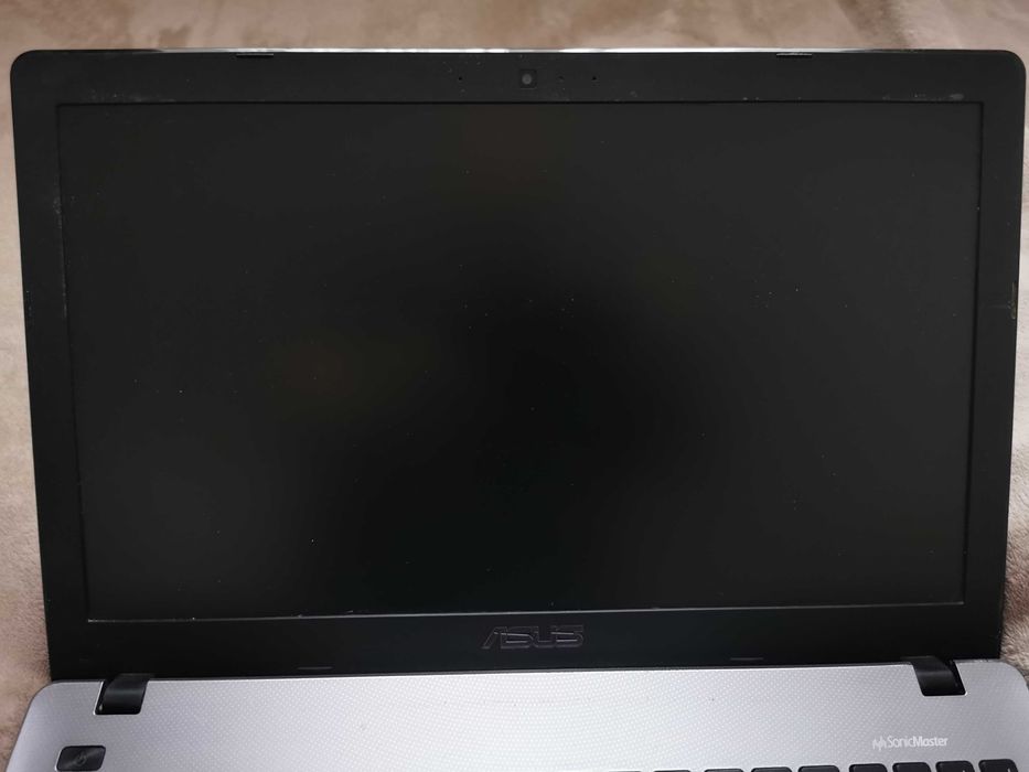 Asus x550v dysk ssd , nowa bateria