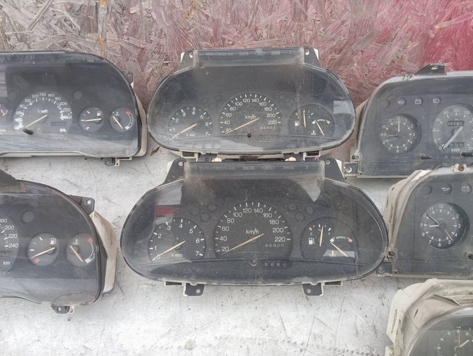 Щиток приладів Ford Escort / Форд Ескорт MK3-MK6 1980-1998рр.