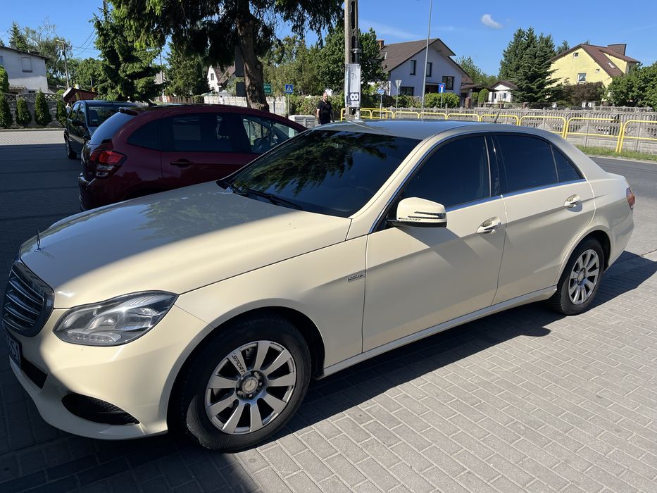 Mercedes - Benz E klasa. -220d Automat 136 KM