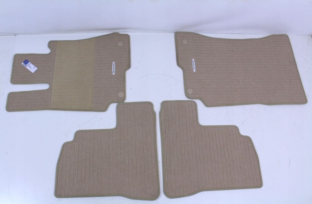 Oryginalne dywaniki Mercedes W221 krótki