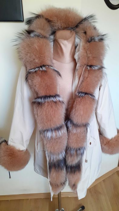 Kurtka parka z futrem lisa