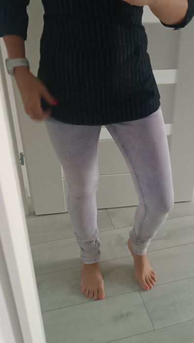 Spodnie marmurkowe tie dyi Reserved w27 l32 s XS skinny rurki