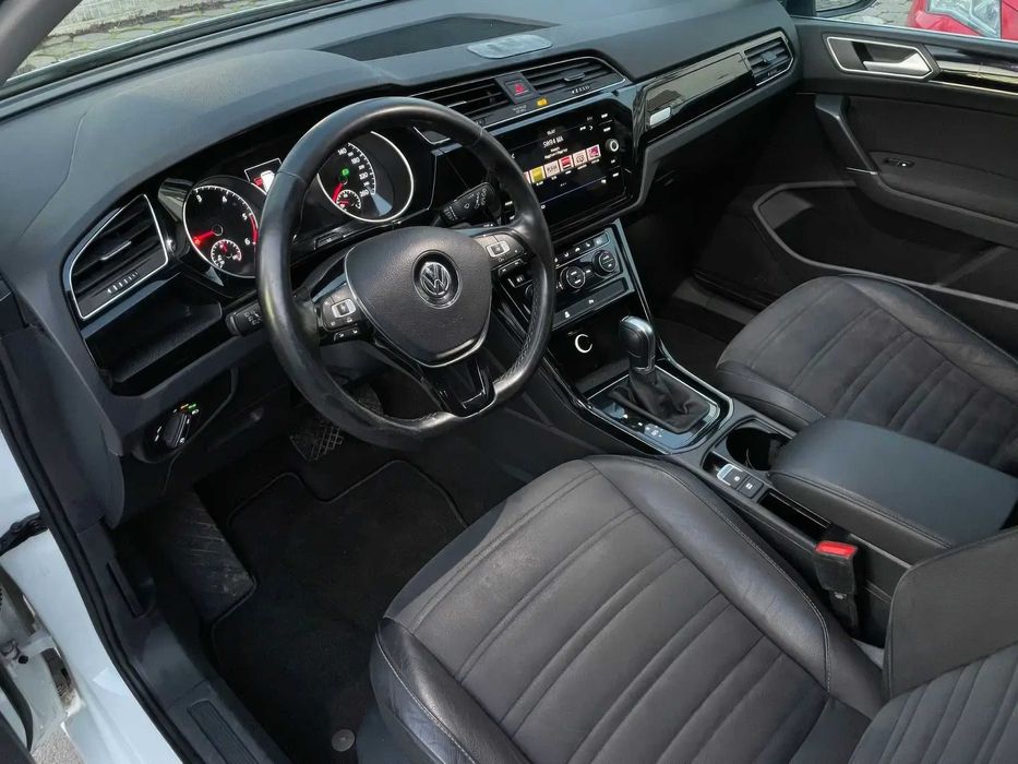 Volkswagen Touran      2018