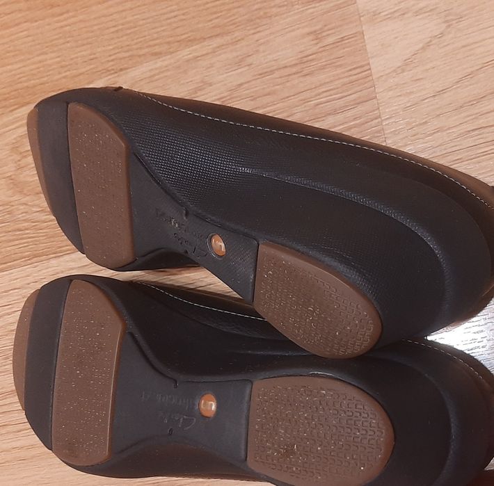 Туфли женские  clarks размер 39