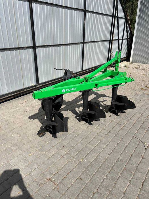 ПЛУГ 3-30 Bomet високі стойки