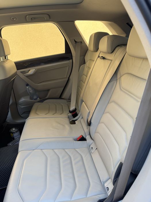 Продам Volkswagen Touareg 2021р.