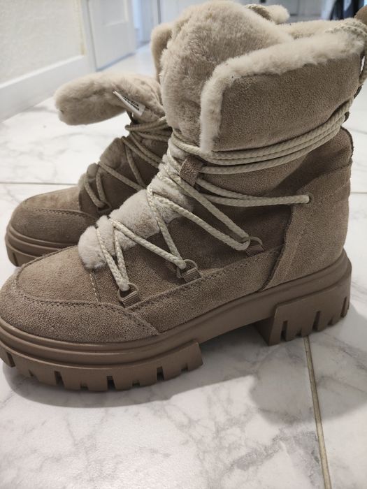 Черевики Reserved 37 розмір