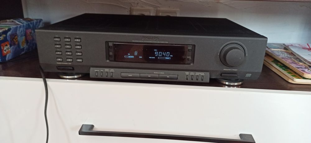 Тюнер Philips 70ft930