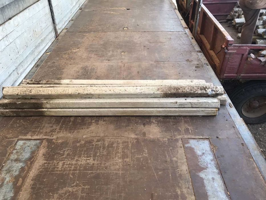 Бетонні стовчпики