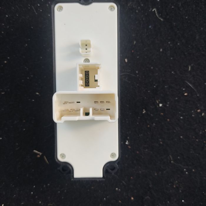 Vendo interruptor vidros elétricos para Mazda 3 bk