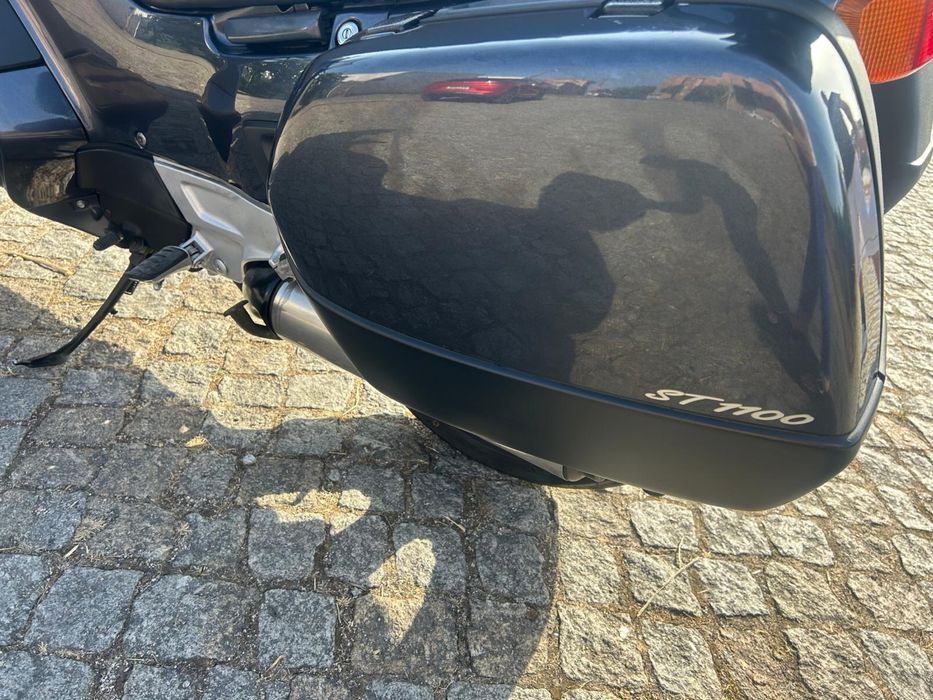 Honda pan european st 1100