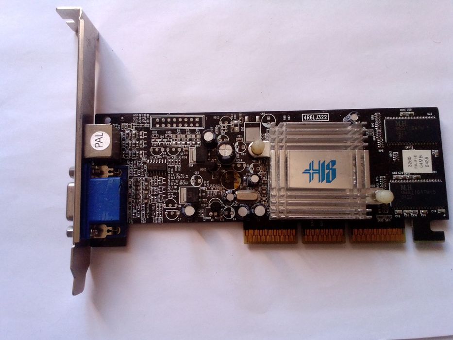 Ретро відеокарта до ПК Radeon 7000w/64MB DDR