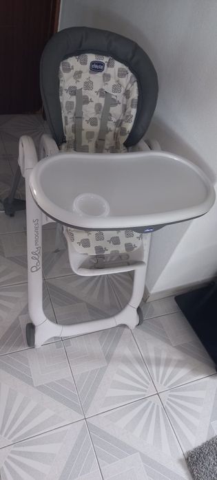 Cadeira de alimentação para bebé