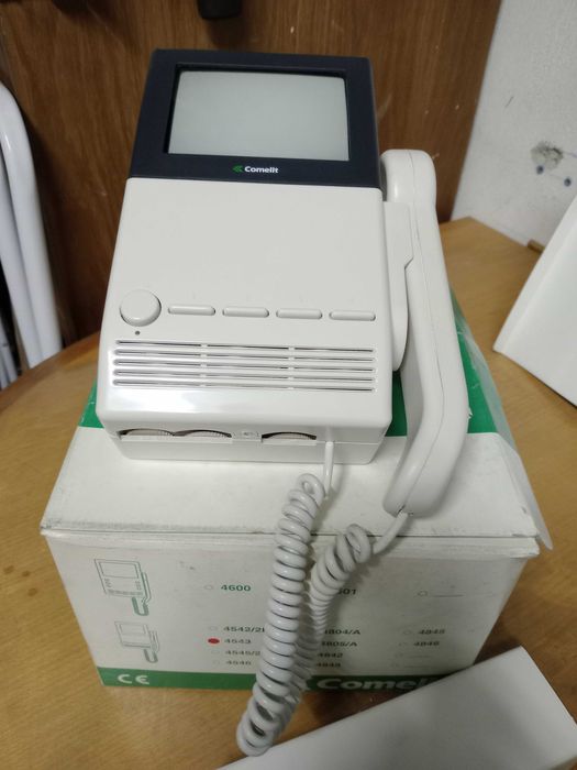 Vendo vídeo porteiro COMELIT 4543. Rigorosamente NOVO