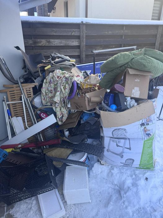 Вивіз  будівельного сміття хламу мотлоху гілок  Буча Ірпінь Гостомель