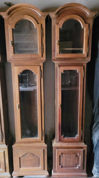 Zegar/skrzynia zegarowa/witryna/szafka  stojąca