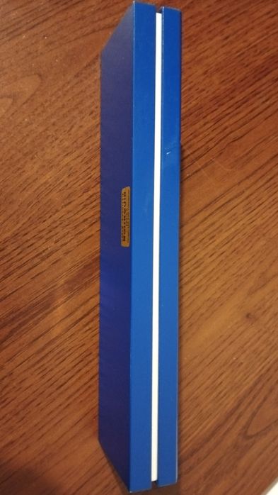 Фирменная коробка часов Tissot.