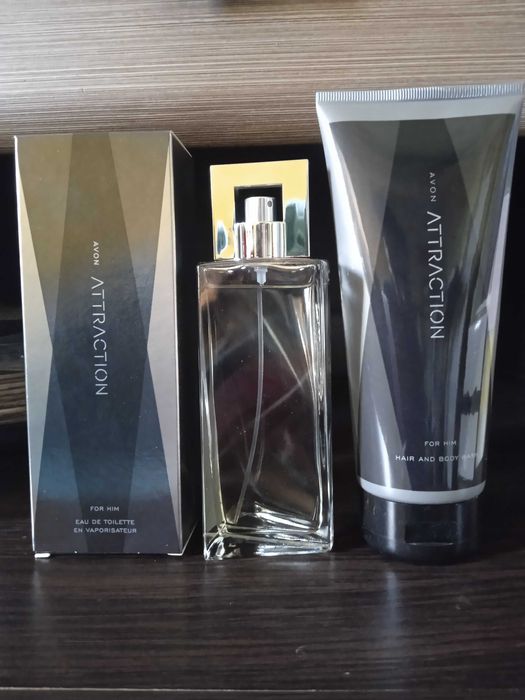 В НАЯВНОСТІ Набори Ейвон Набір парфум туалетна вода від Avon