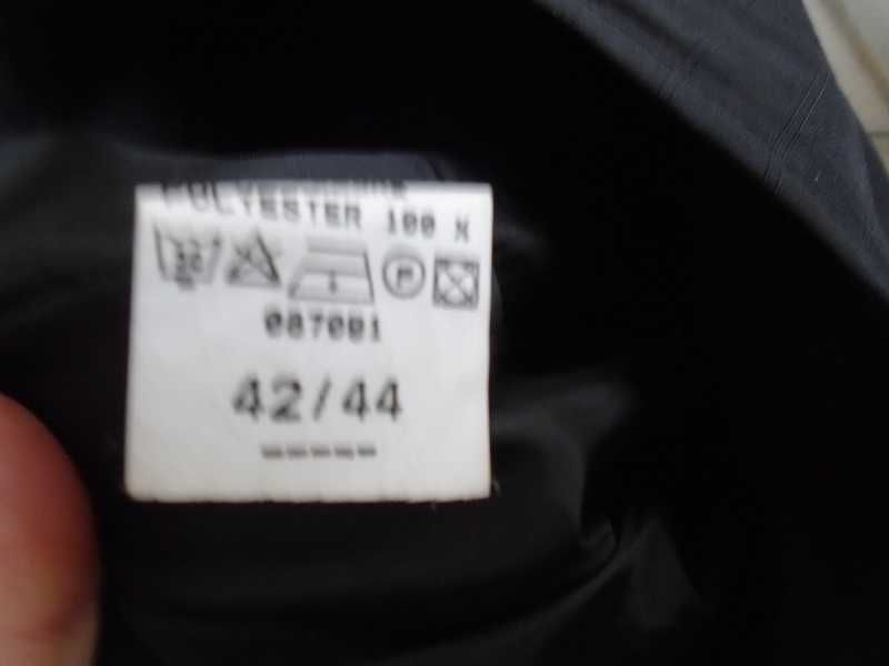 Saia comprida assimétrica, camadas sobrepostas