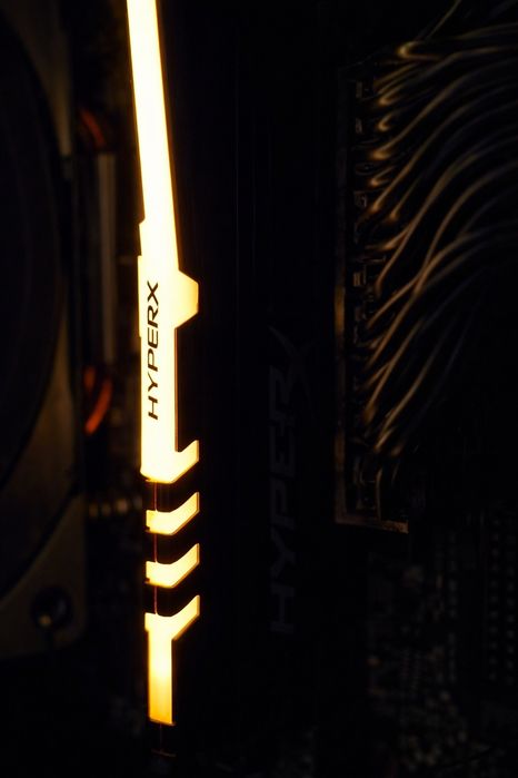 HyperX Fury RGB DDR4 8GB 3200MHz CL16