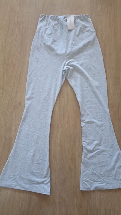 Nowe spodnie dresowe dzwony ciążowe Anna Field rozmiar L