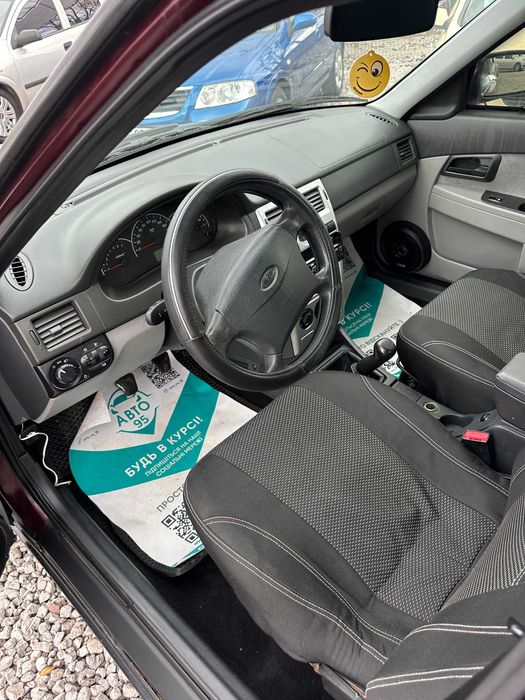 Продам  ВАЗ 2170 2008 рік можлива розстрочка,кредит,обмін!