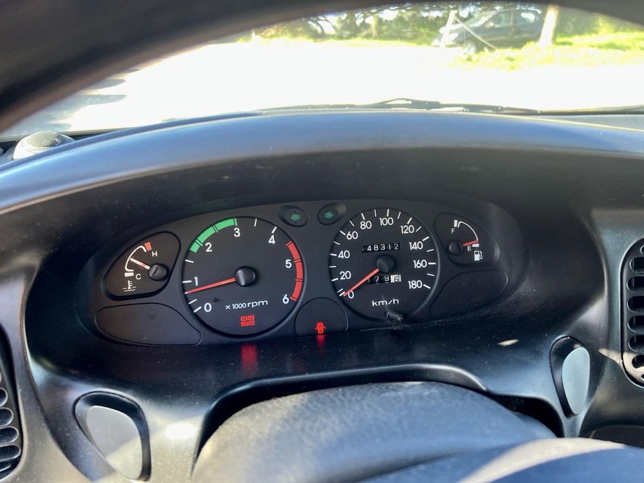 Hyundai H1 2.5 Diesel Com caixa e lonas