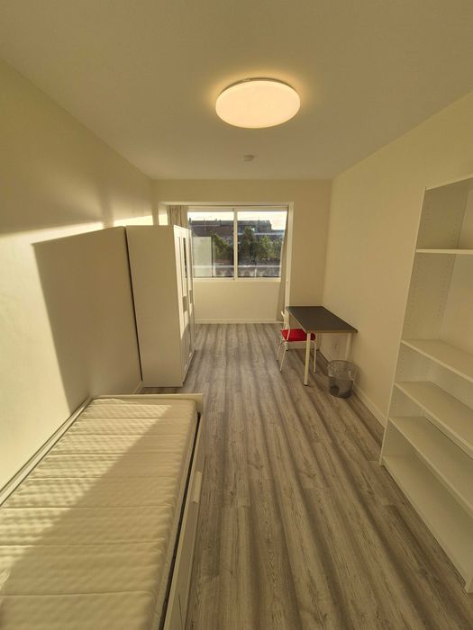 Quarto individual ( apartamento 100m2 renovado) V.N.Gaia