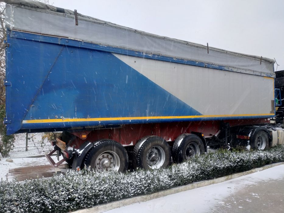 Продам причіп самоскид ося SAF