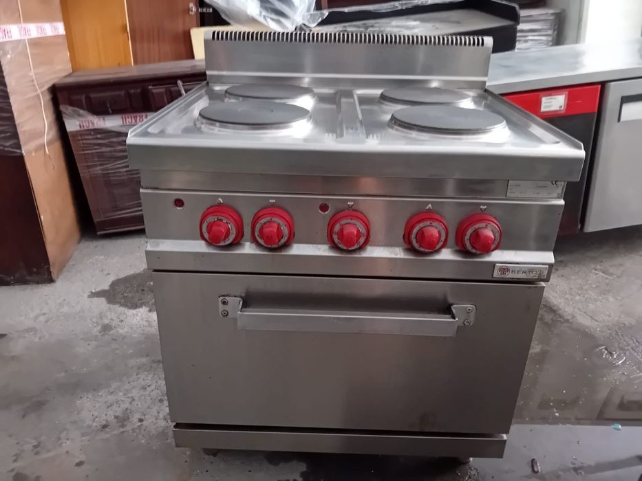 Grelhador grande e pequeno, prensa, fogao e forno